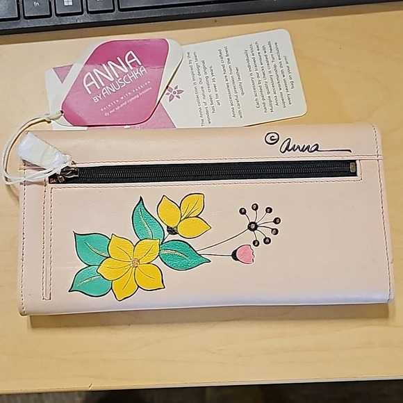 Anuschka Genuine Leather Hand Painted Clutch Crossbody Purse Wallet Organizer - Picture 2 of 3